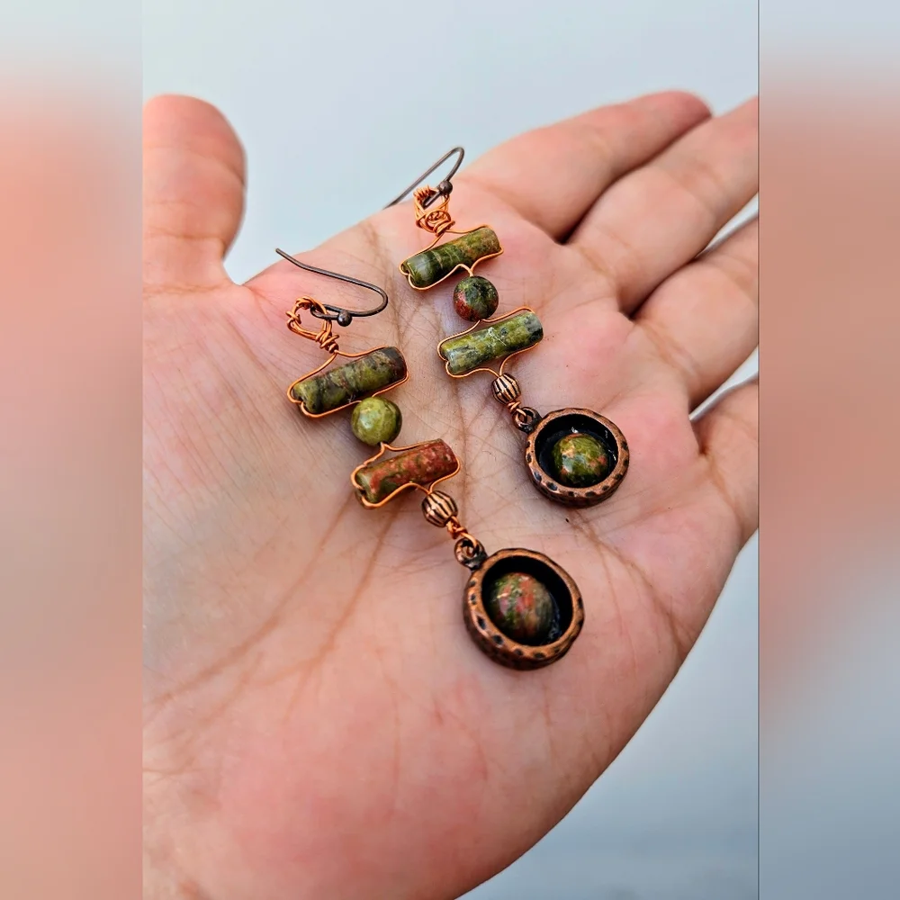 Celtic-inspired Natural Unakite In Handwired Bohemian Copper Artifact Earrings - Picture 8 of 10